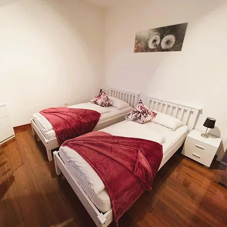Relaxdays In Therme - 140 Qm Mit Bademantelzugang Zur Therme Appartement *